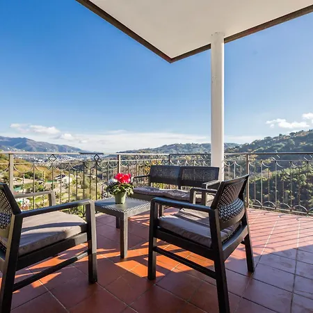 Casa Isa Vista In The Greenery And Tranquility Of