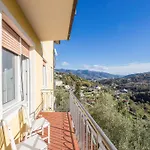 Apartament Casa Isa Vista In The Greenery And Tranquility Of Rapallo