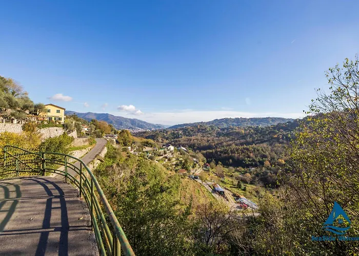 Casa Isa Vista In The Greenery And Tranquility Of Appartement Rapallo